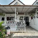Koral Guesthouse
